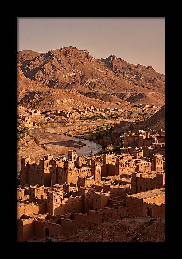 Ait Benhaddou Ksar At Dusk