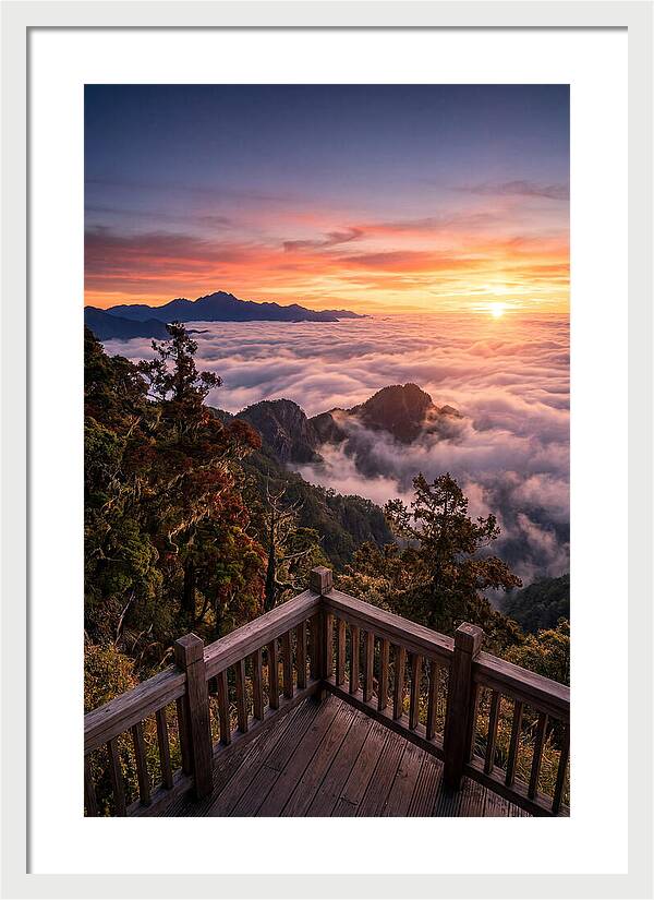 Alishan Sunrise Over Clouds
