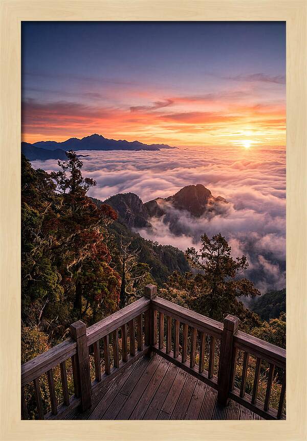 Alishan Sunrise Over Clouds