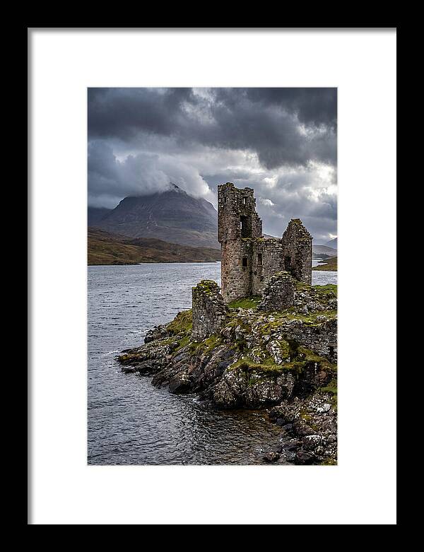 Ardvreck Castle Ruins By Loch Assynt