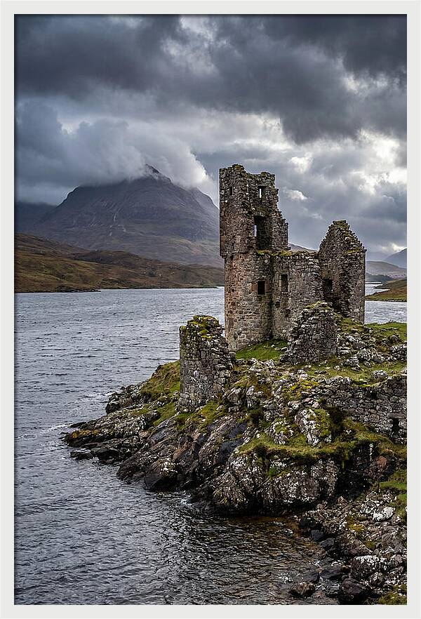 Ardvreck Castle Ruins By Loch Assynt