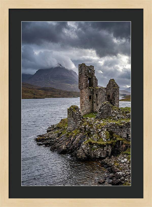 Ardvreck Castle Ruins By Loch Assynt