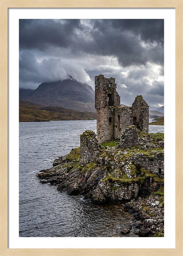 Ardvreck Castle Ruins By Loch Assynt