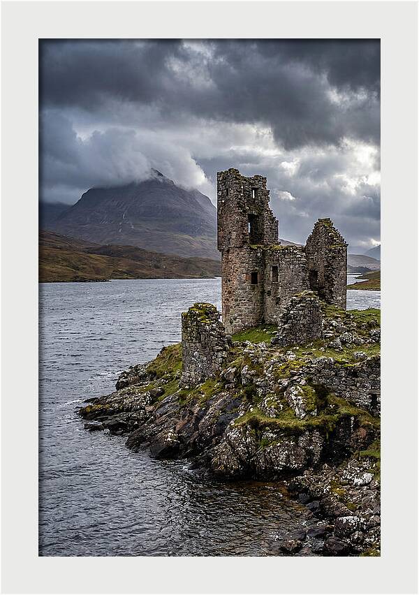 Ardvreck Castle Ruins By Loch Assynt