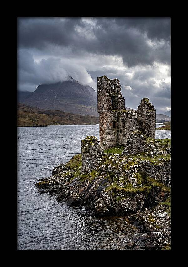 Ardvreck Castle Ruins By Loch Assynt