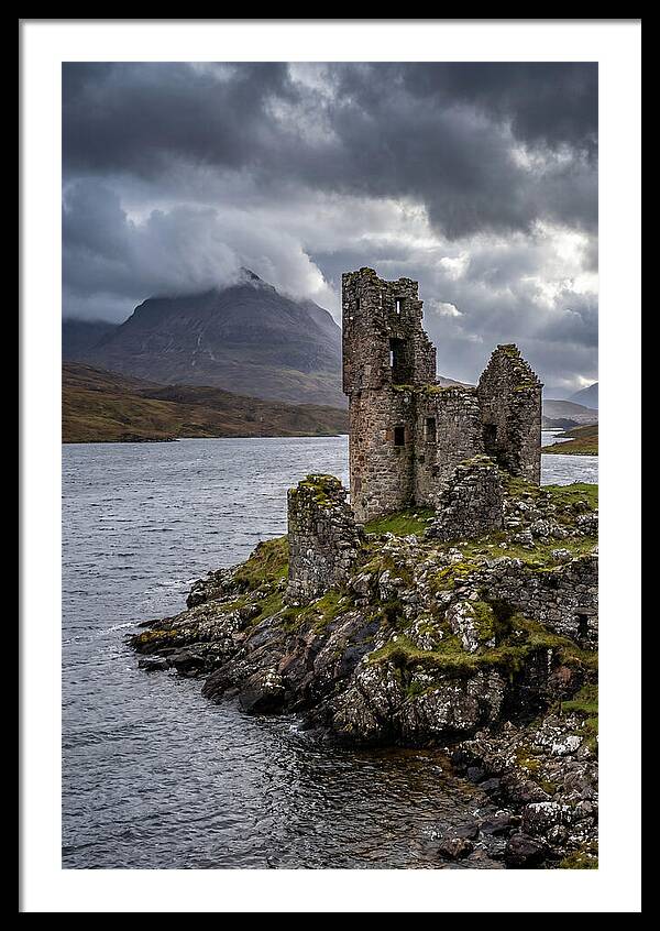 Ardvreck Castle Ruins By Loch Assynt