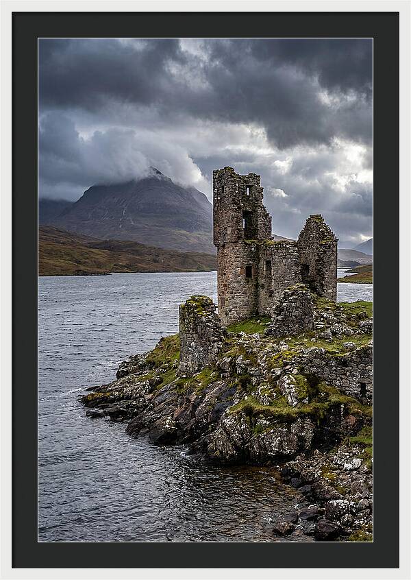 Ardvreck Castle Ruins By Loch Assynt