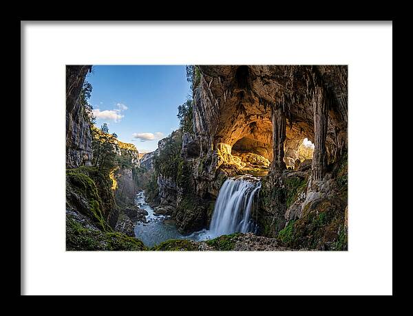 Ash Cave Serenity