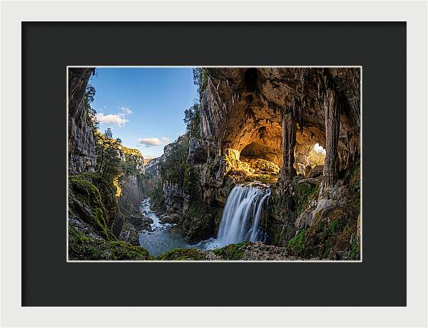 Ash Cave Serenity