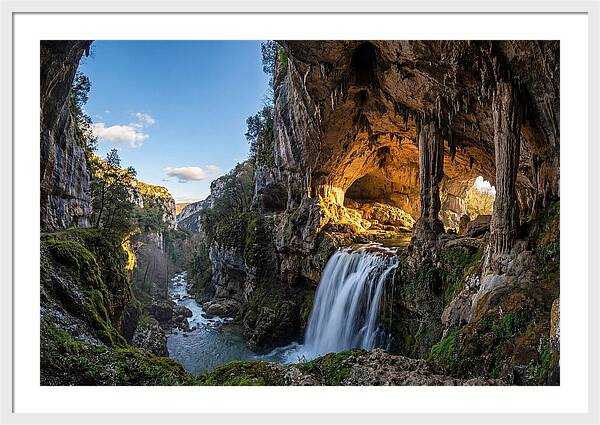 Ash Cave Serenity