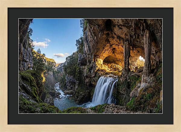 Ash Cave Serenity