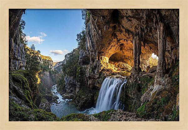 Ash Cave Serenity