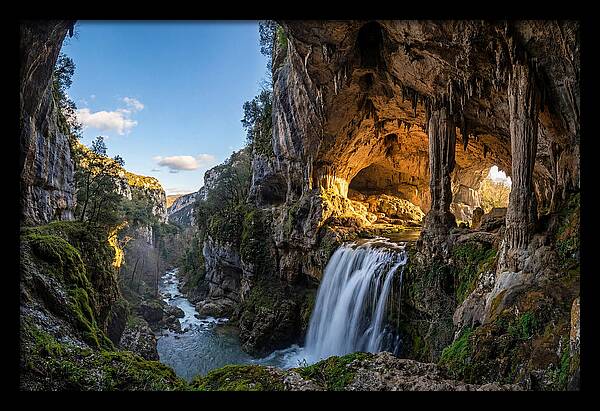 Ash Cave Serenity