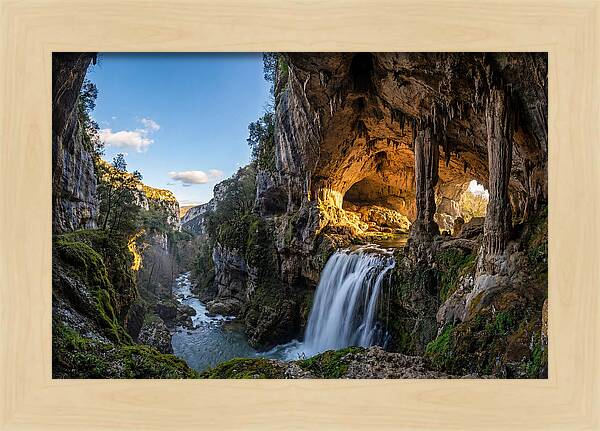 Ash Cave Serenity