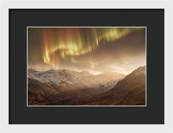 Aurora Borealis Over Majestic Mountains