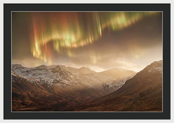 Aurora Borealis Over Majestic Mountains