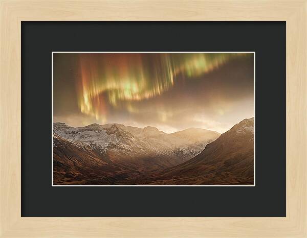 Aurora Borealis Over Majestic Mountains