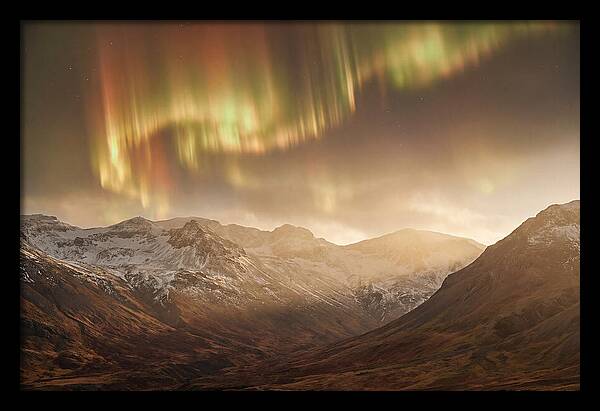 Aurora Borealis Over Majestic Mountains