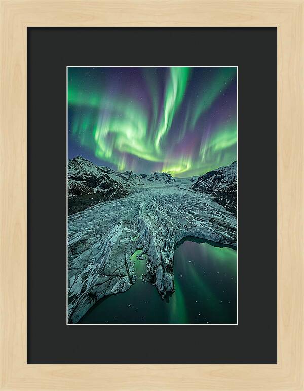 Aurora Over Glacier