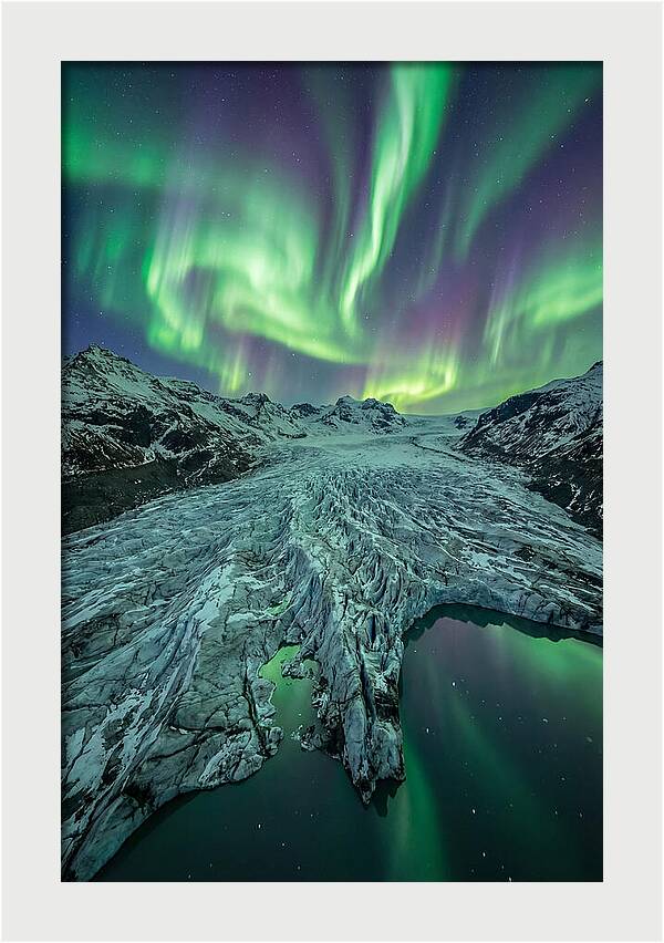 Aurora Over Glacier