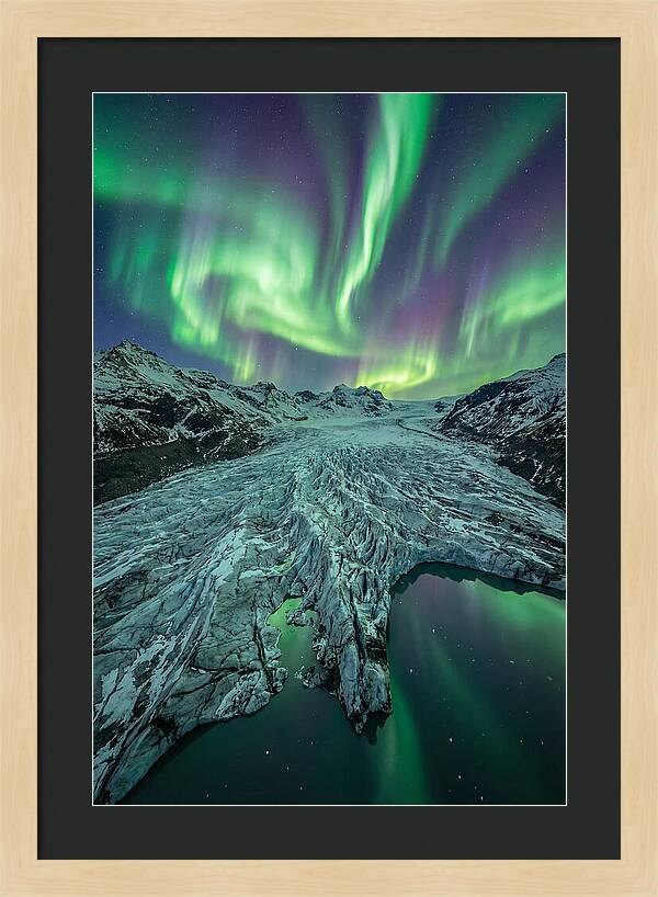 Aurora Over Glacier