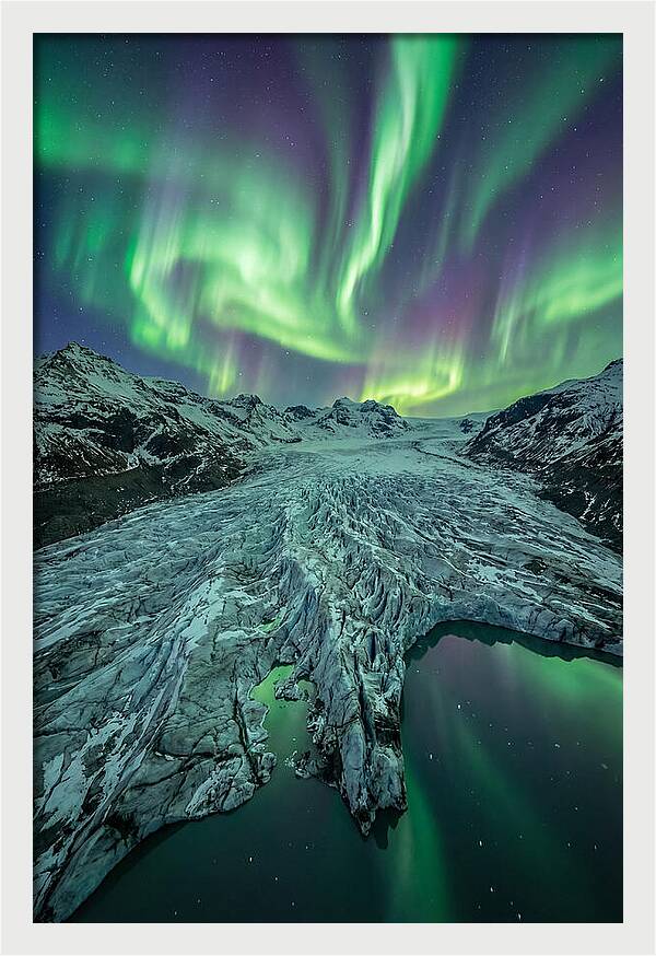 Aurora Over Glacier
