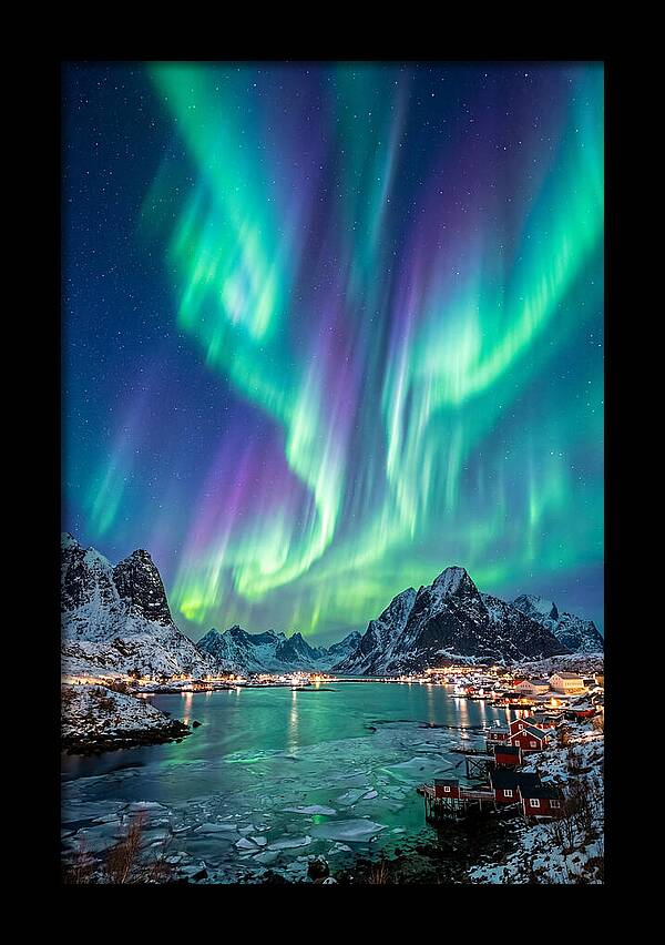 Aurora Over Lofoten Islands