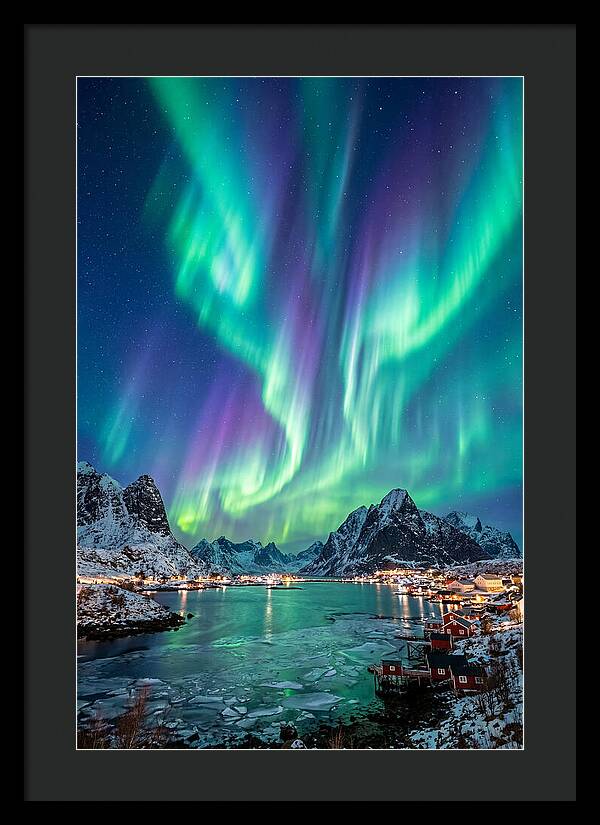 Aurora Over Lofoten Islands