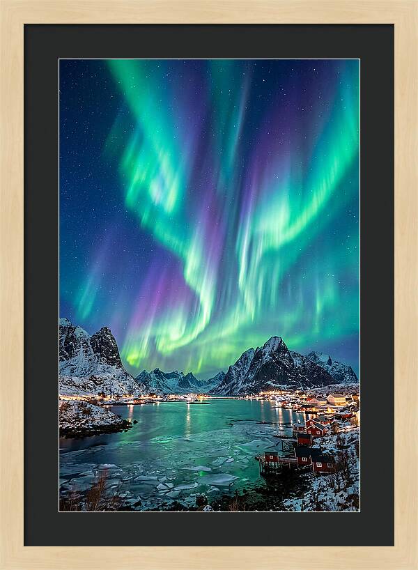 Aurora Over Lofoten Islands