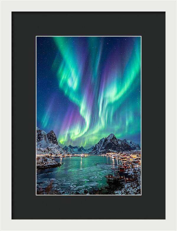 Aurora Over Lofoten Islands