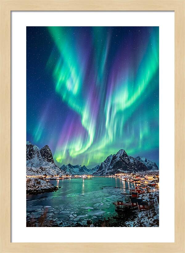 Aurora Over Lofoten Islands