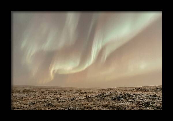 Aurora Ribbons Of Color