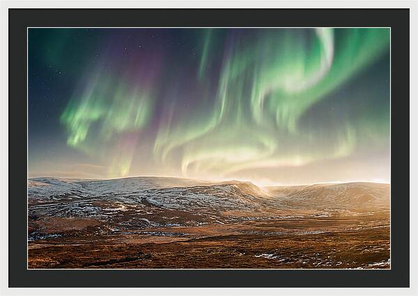 Aurora Swirling In Green And Purple