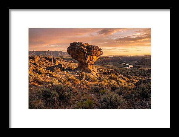 Balanced Rock At Sunset