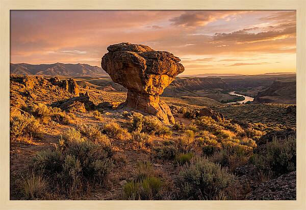 Balanced Rock At Sunset