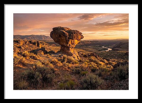Balanced Rock At Sunset