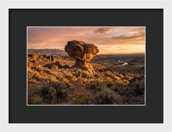 Balanced Rock At Sunset