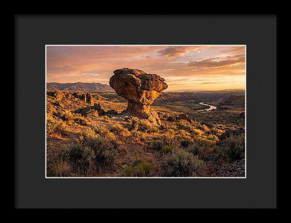 Balanced Rock At Sunset