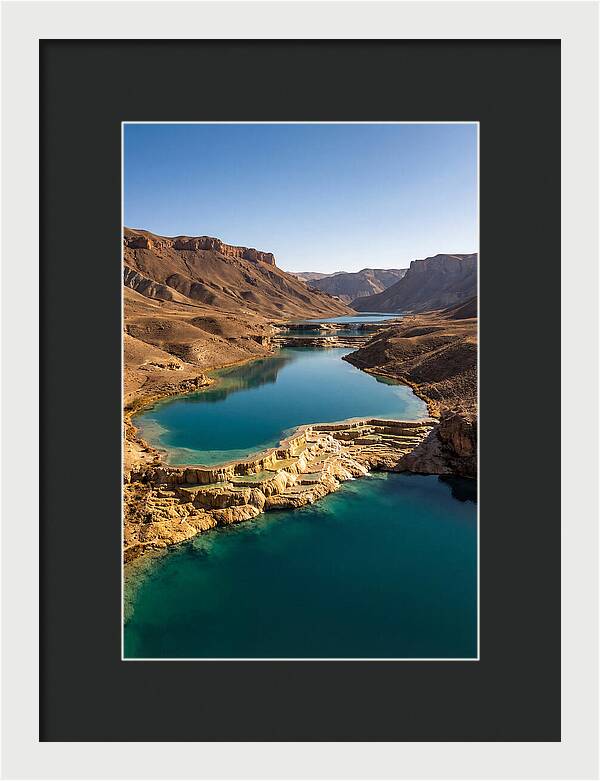 Band E Amir Lakes Serenity