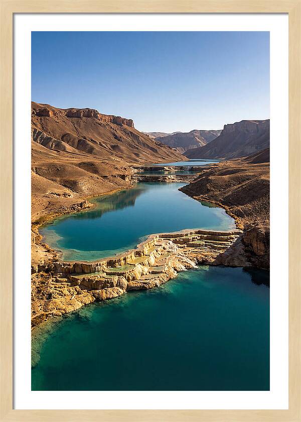 Band E Amir Lakes Serenity