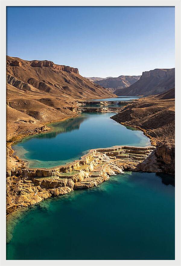 Band E Amir Lakes Serenity
