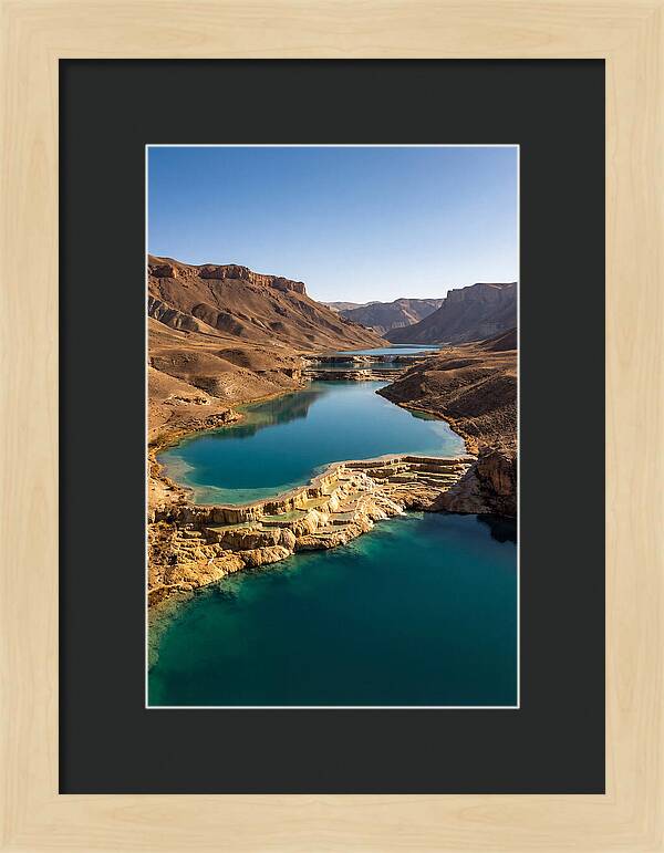 Band E Amir Lakes Serenity