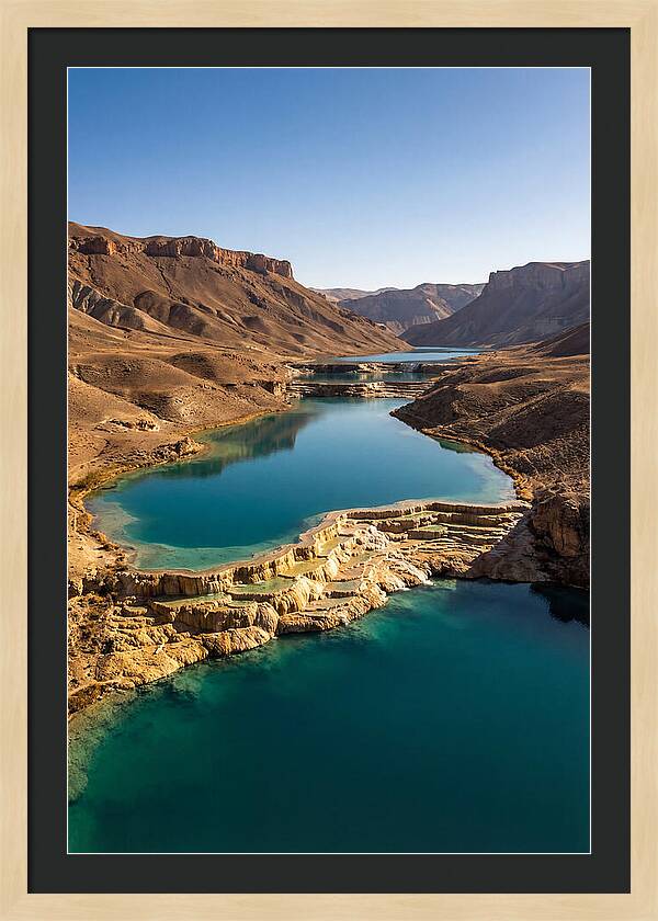 Band E Amir Lakes Serenity