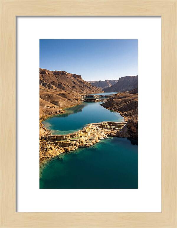 Band E Amir Lakes Serenity