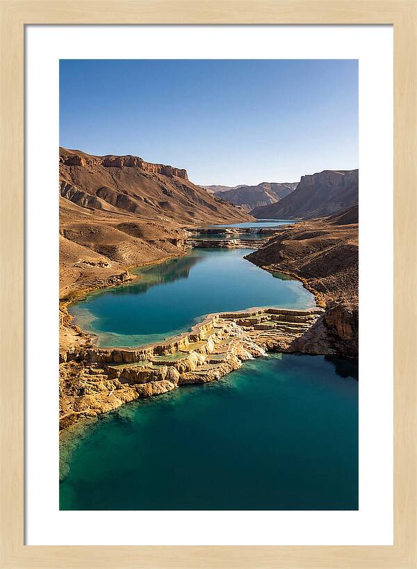Band E Amir Lakes Serenity