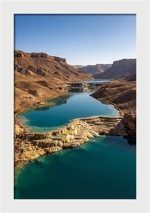 Band E Amir Lakes Serenity