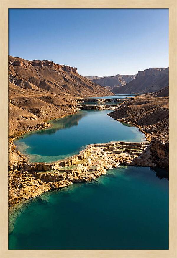 Band E Amir Lakes Serenity