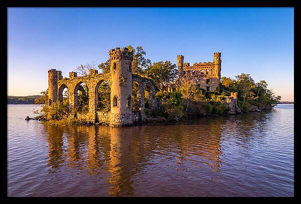 Bannerman Castle Reflections