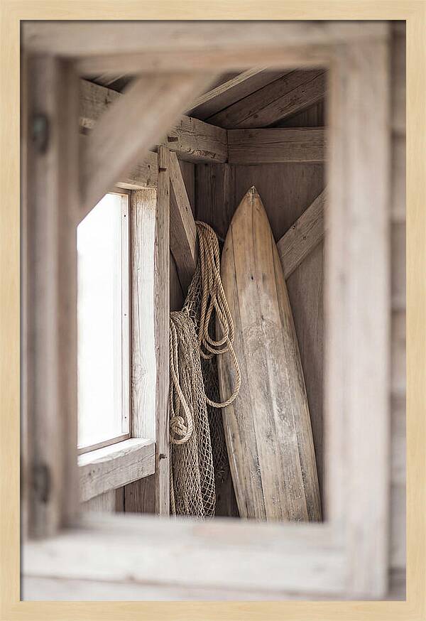 Beach Hut Serenity