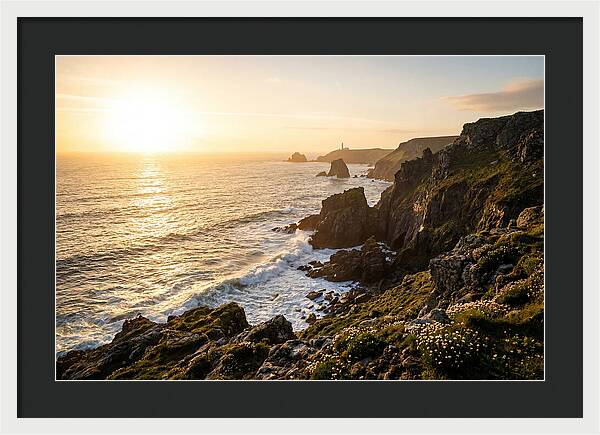 Beavertail Coastal Serenity